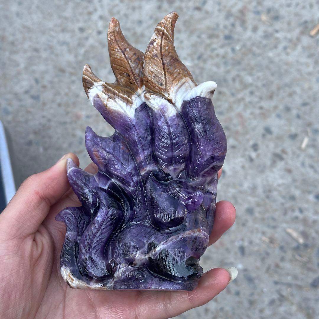 天然石ドリームアメジストの九尾狐　ご購入前に在庫確認必要G.153