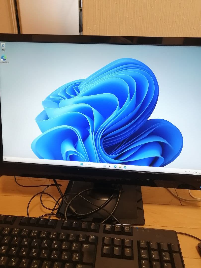 DELL Inspi3470 win11 /8世代CPU/メモリ8/無線/1TB