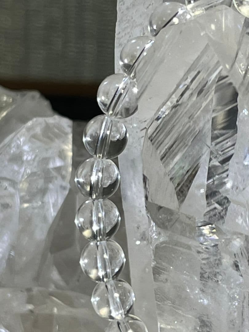 【強い波動で覚醒を促す、宇宙の贈り物】モルダバイトxブラジル産水晶