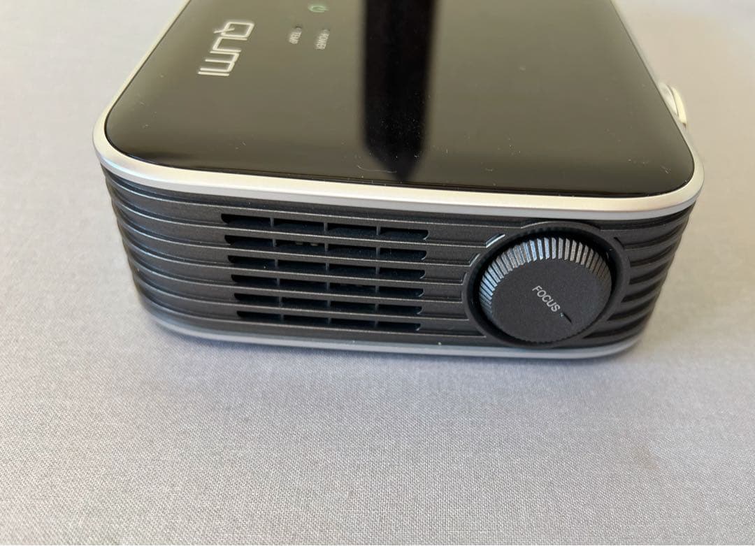 【美品】Vivitek LEDモバイルプロジェクター QUMI Q8-BK