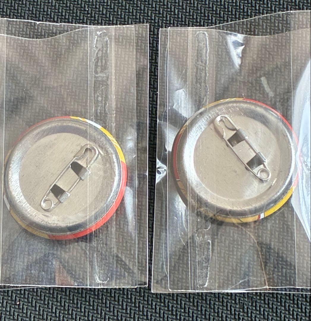 貴重　テニスの王子様　2011 真田弦一郎 切原赤也缶バッジ