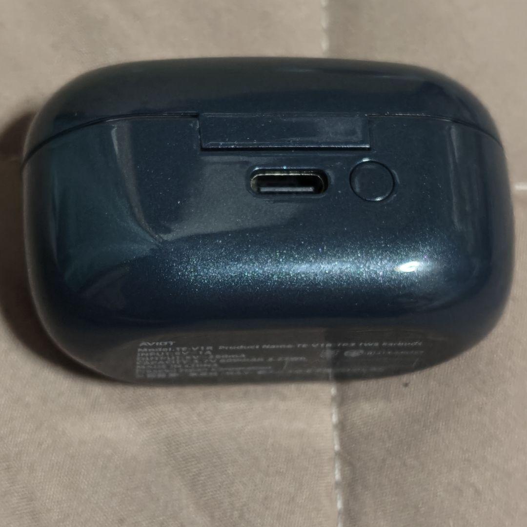 新テニスの王子様　氷帝学園コラボ ワイヤレスイヤホン