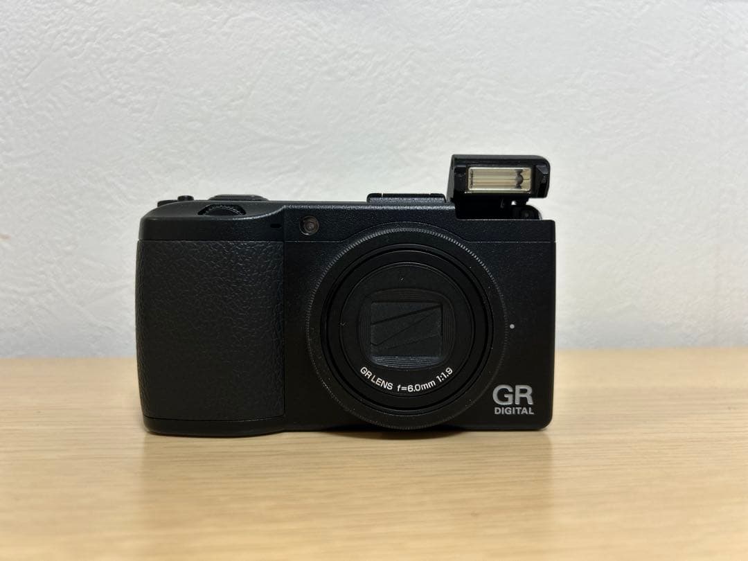 【S数1,283回】RICOH GR DIGITAL III デジタルカメラ