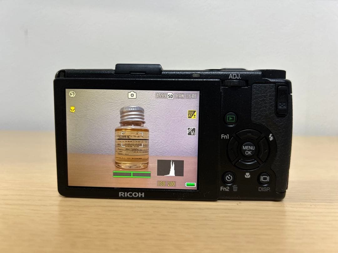 【S数1,283回】RICOH GR DIGITAL III デジタルカメラ