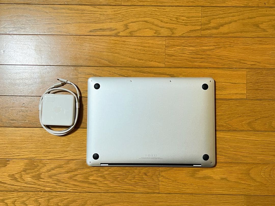 【M2 / 512GB】MacBook Pro 13インチ 動作良好・格安