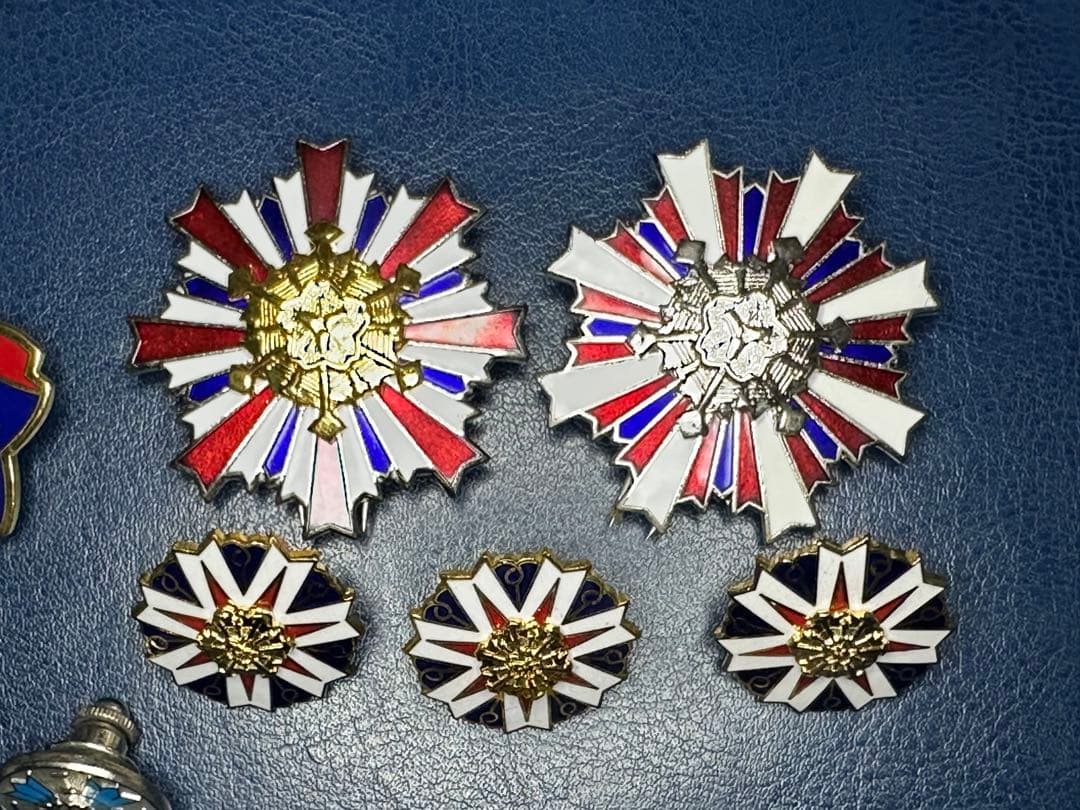 【引退品/大量】消防・赤十字 功労章/記念章/階級章など 約40点 豪華セット