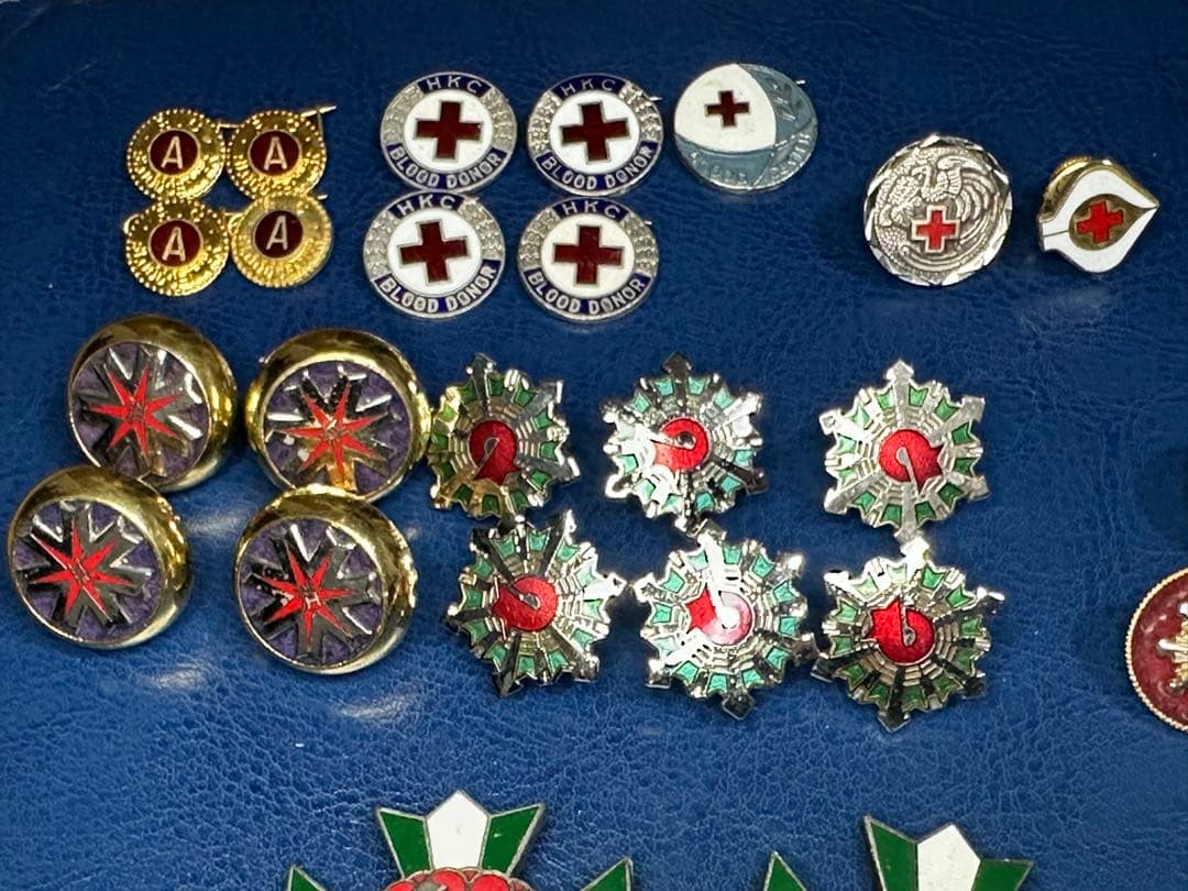 【引退品/大量】消防・赤十字 功労章/記念章/階級章など 約40点 豪華セット