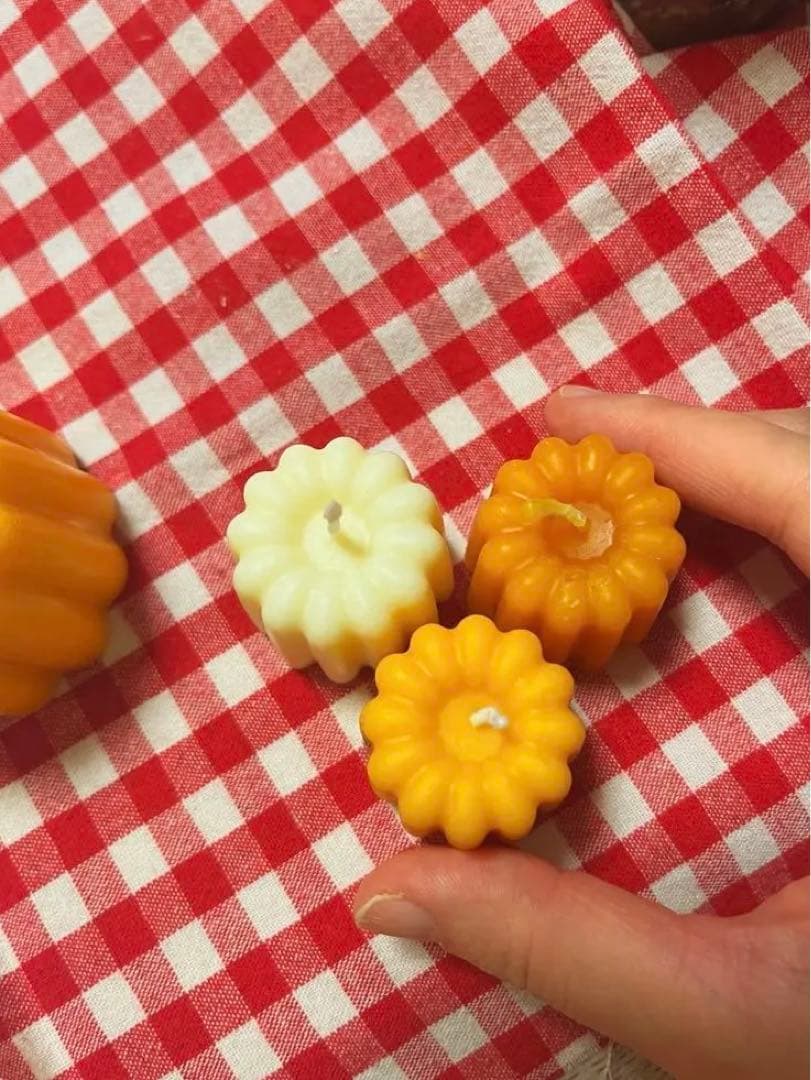 (売り切れのため展示のみ)蜜蝋＆ソイワックスミニカヌレキャンドル3個セット