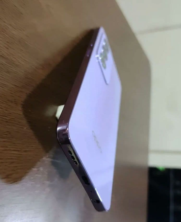 【美品】OPPO A3 5G 国内版SIMフリー