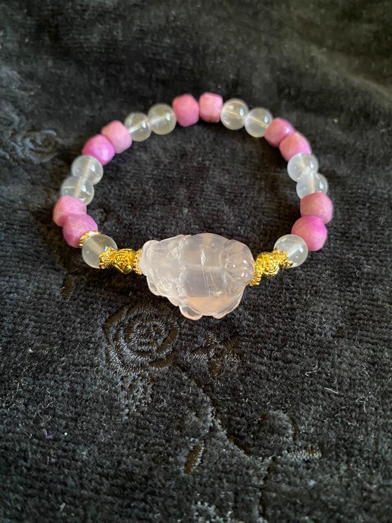 ローズクォーツ龍亀とレピドクロサイトと高品質ローズクォーツブレスレット
