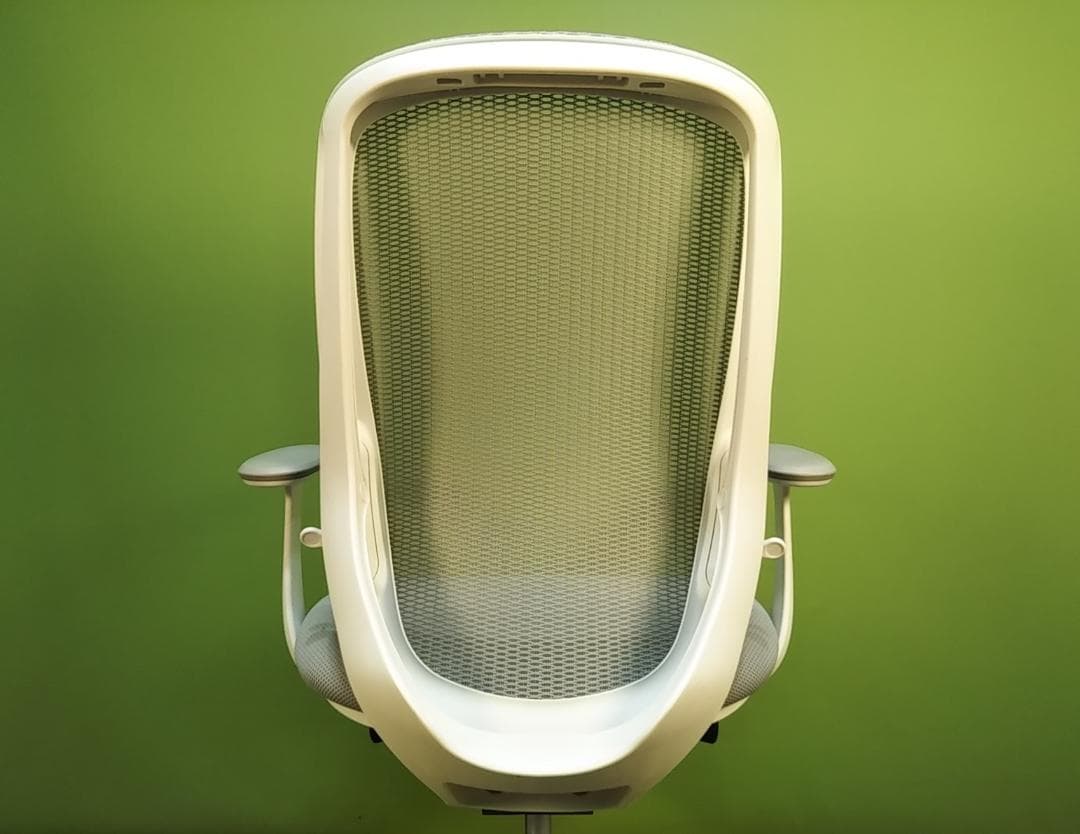 bm　オカムラ　シルフィーチェア　前傾機能　ハイバック　メッシュタイプ　中古