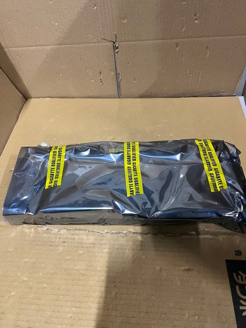 GIGABYTE RTX5060Ti 搭載 グラフィックボード 16GB