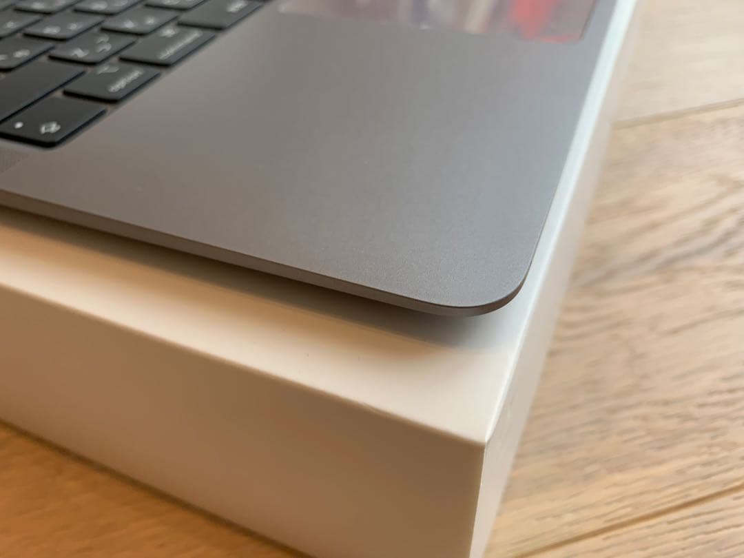 MacBook本体 MacBook Air M1 16G 256G