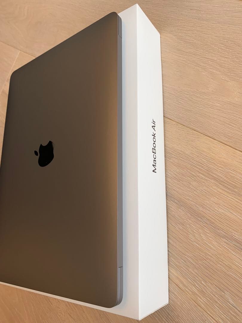 MacBook本体 MacBook Air M1 16G 256G