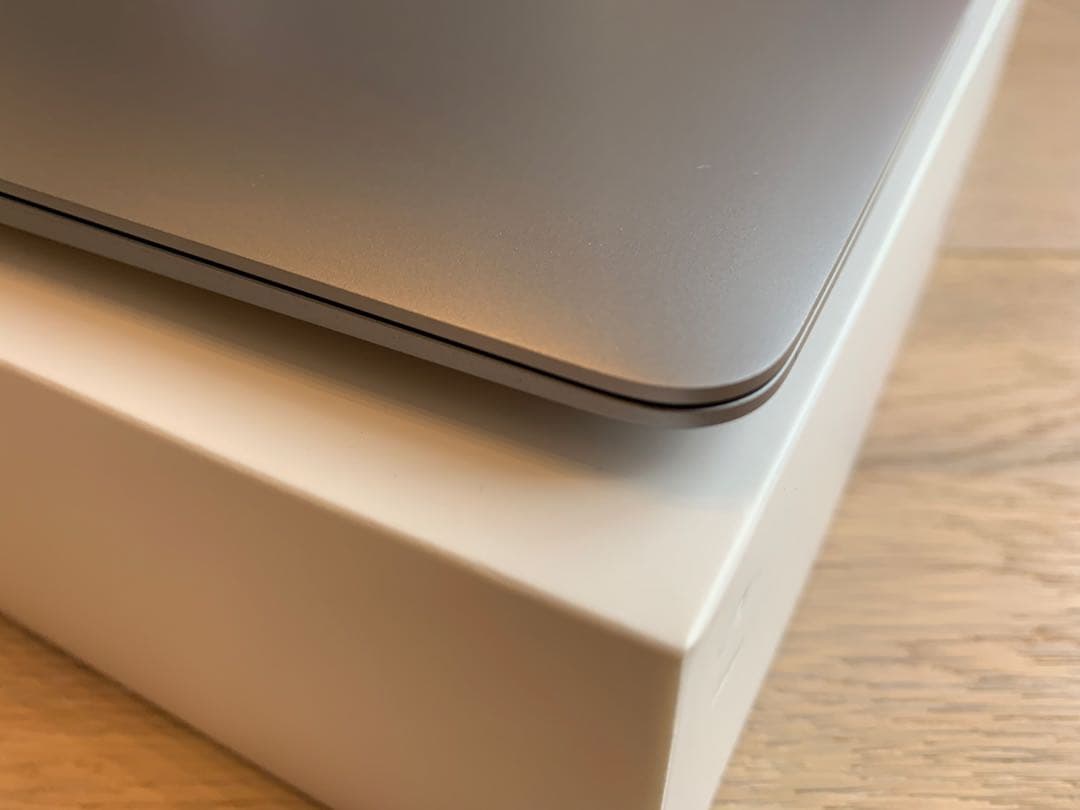 MacBook本体 MacBook Air M1 16G 256G