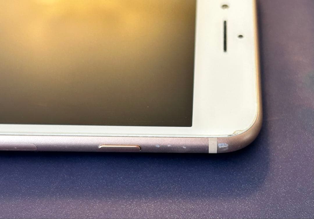 iPhone 8 Plus 64GB ピンクゴールド系 SIMロックなし