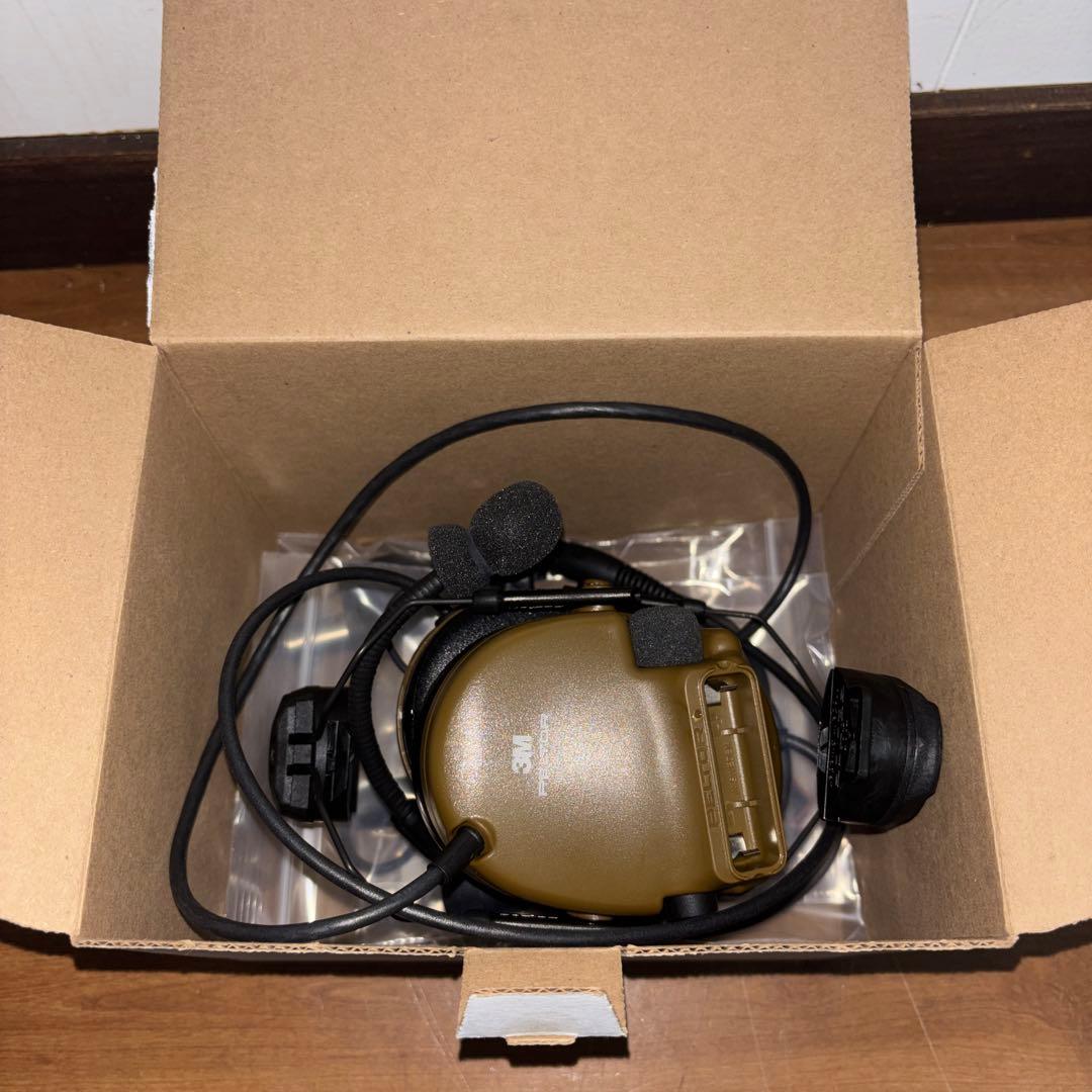 未使用品　米軍　実物　PELTOR COMTAC V PTT スイッチ付き