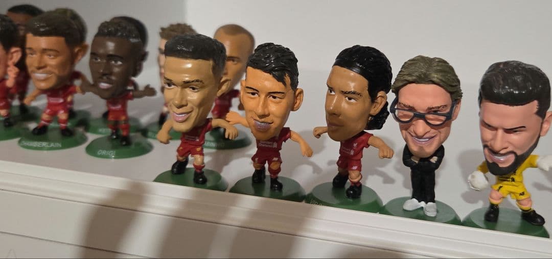 【サッカースターズ】　リヴァプール　2019/20　19体セット