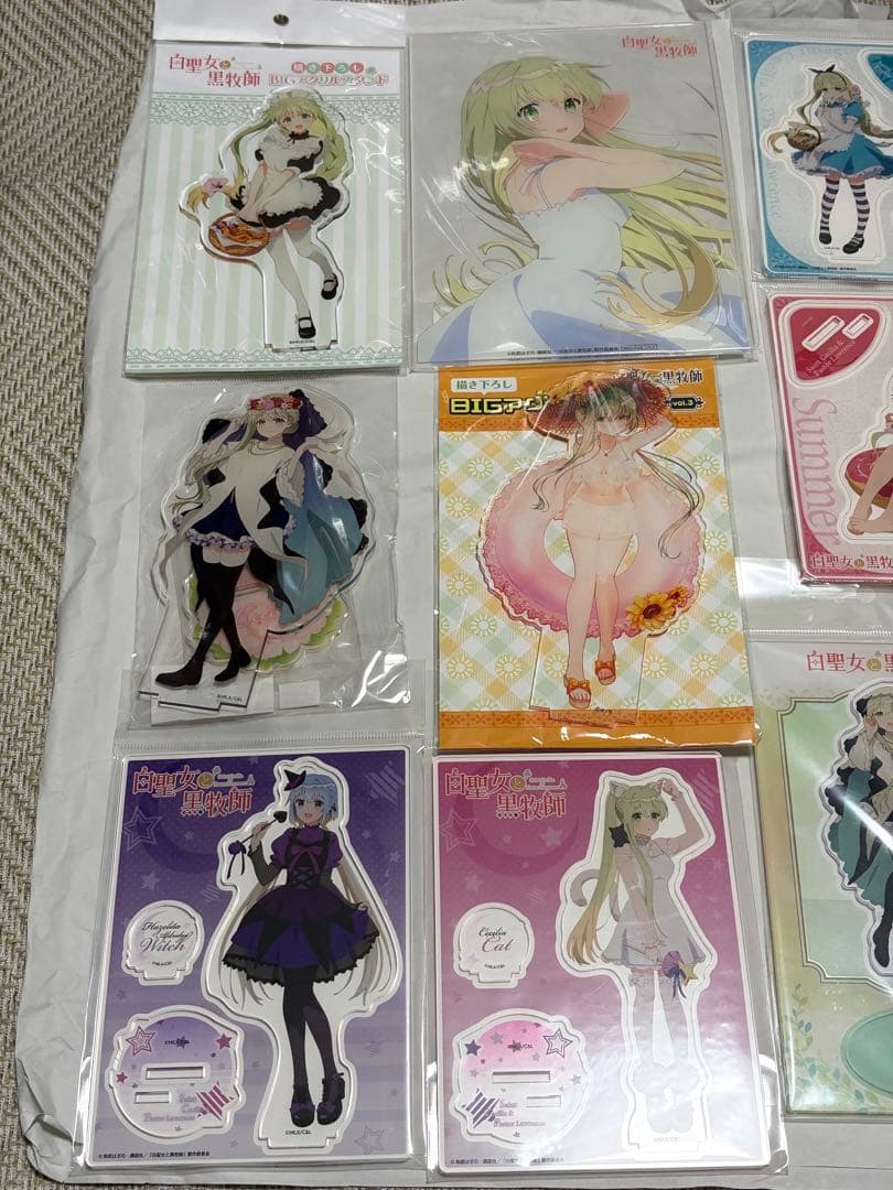 白聖女と黒牧師 セシリア アクリルスタンドまとめ売り