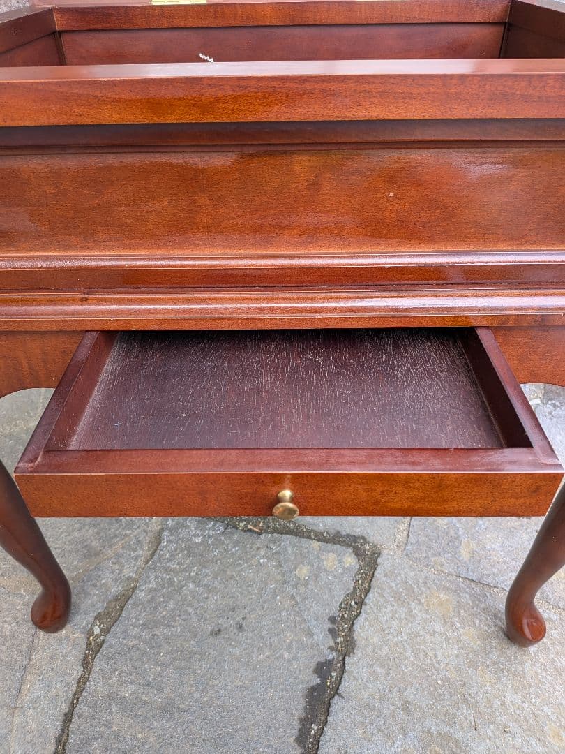 猫脚ガラスディスプレイテーブル ショーケース　最終値下げ