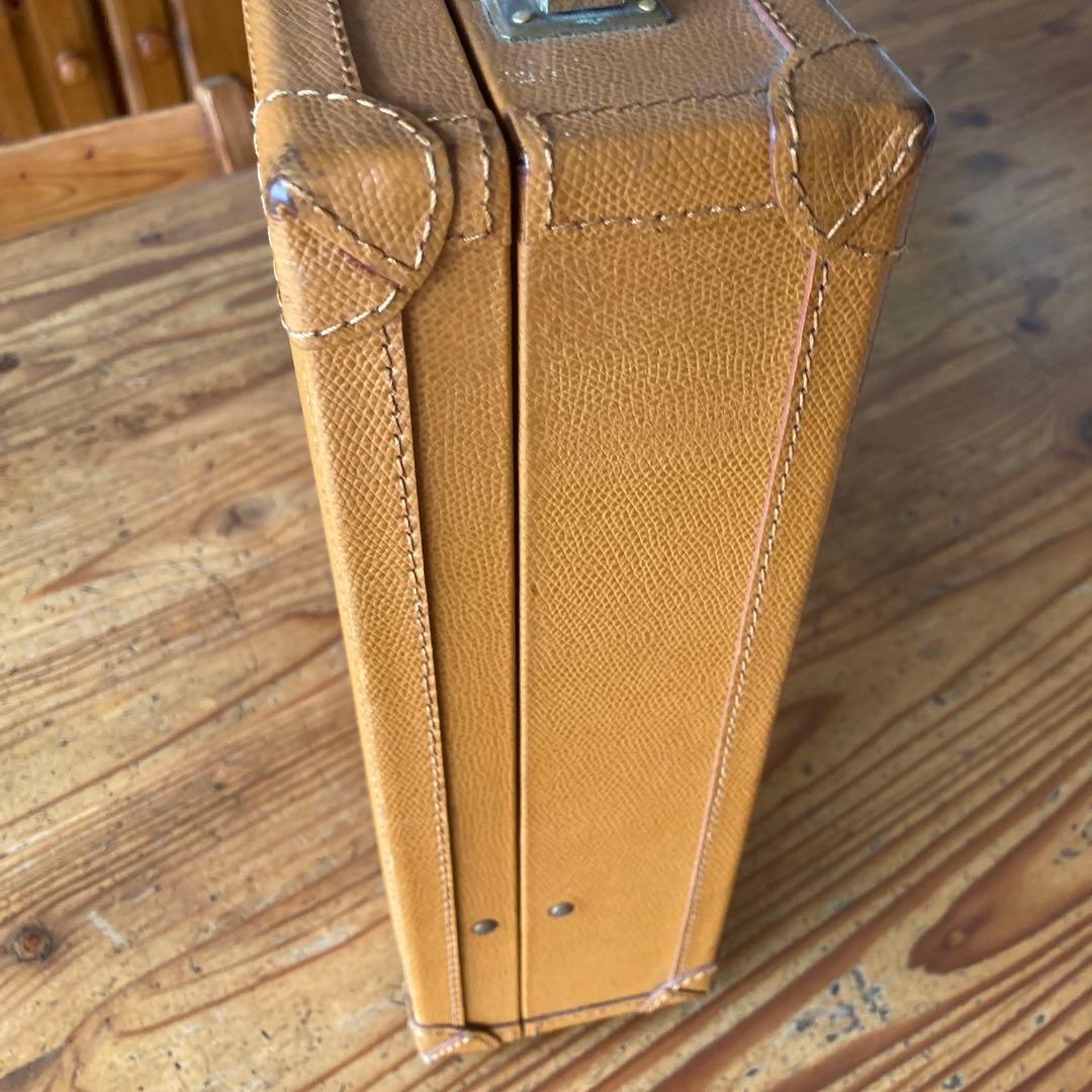 アタッシュケース、イタリアミラノにて購入、ノンブランド