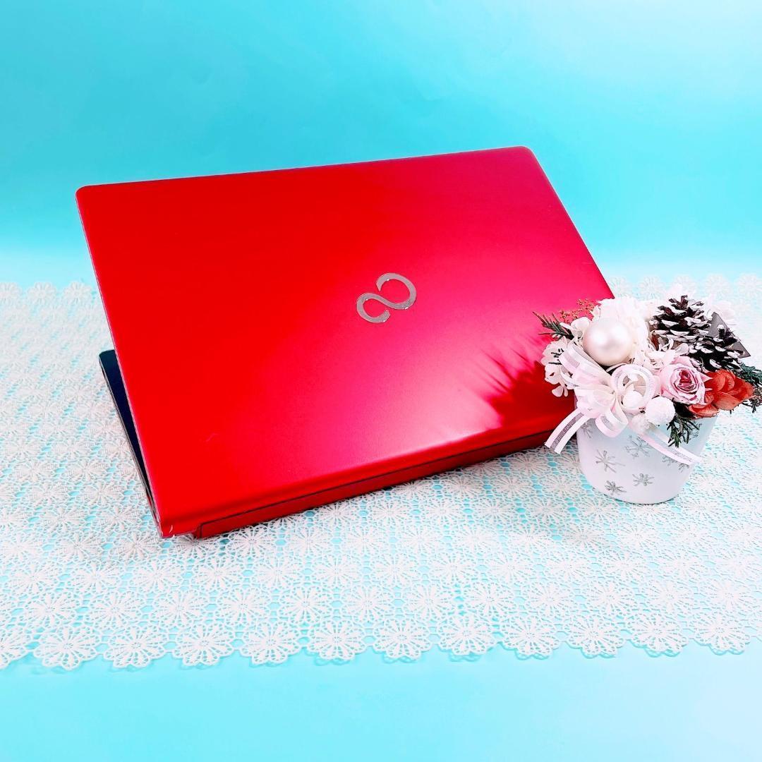 迷ったらコレ‼️タッチパネル✨️小型軽量！赤ノートパソコン快適SSD✨️カメラ付き薄型