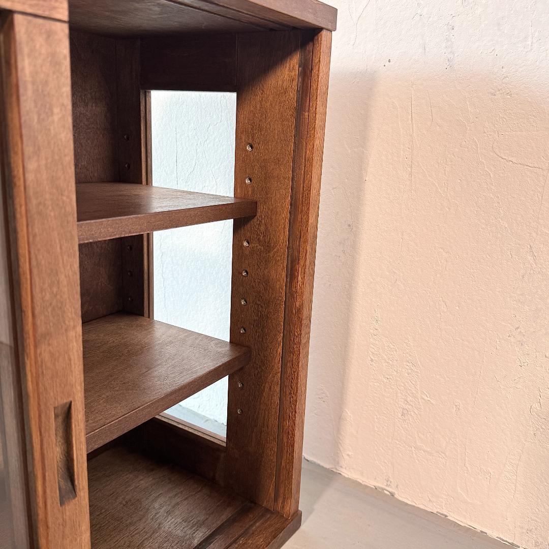 キャビネット　天然木　樺材　オイル仕上げ　ガラス　レトロ　水屋箪笥