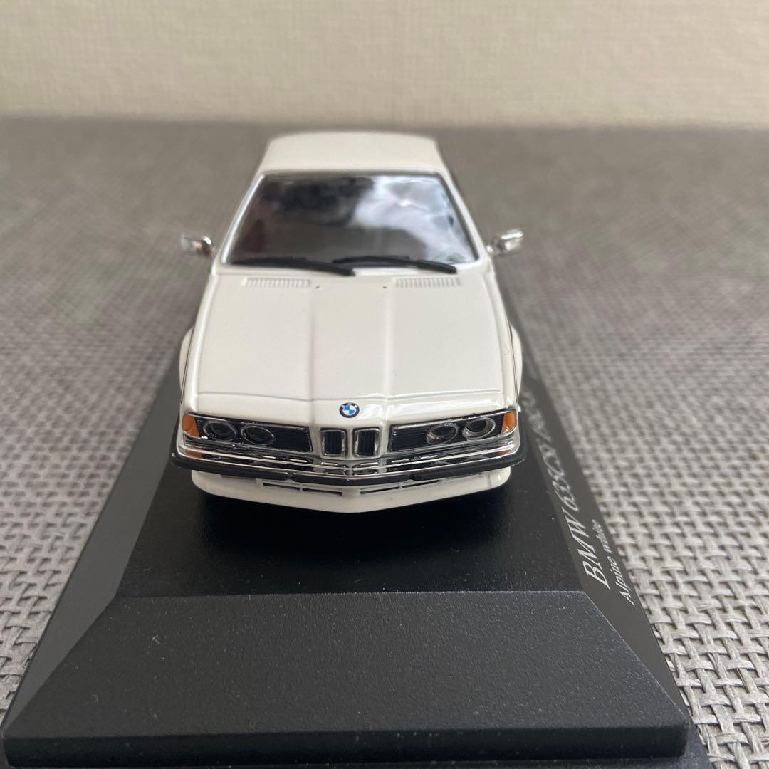 ミニチャンプス  635CSi 1982-87 白 京商15周年記念モデル