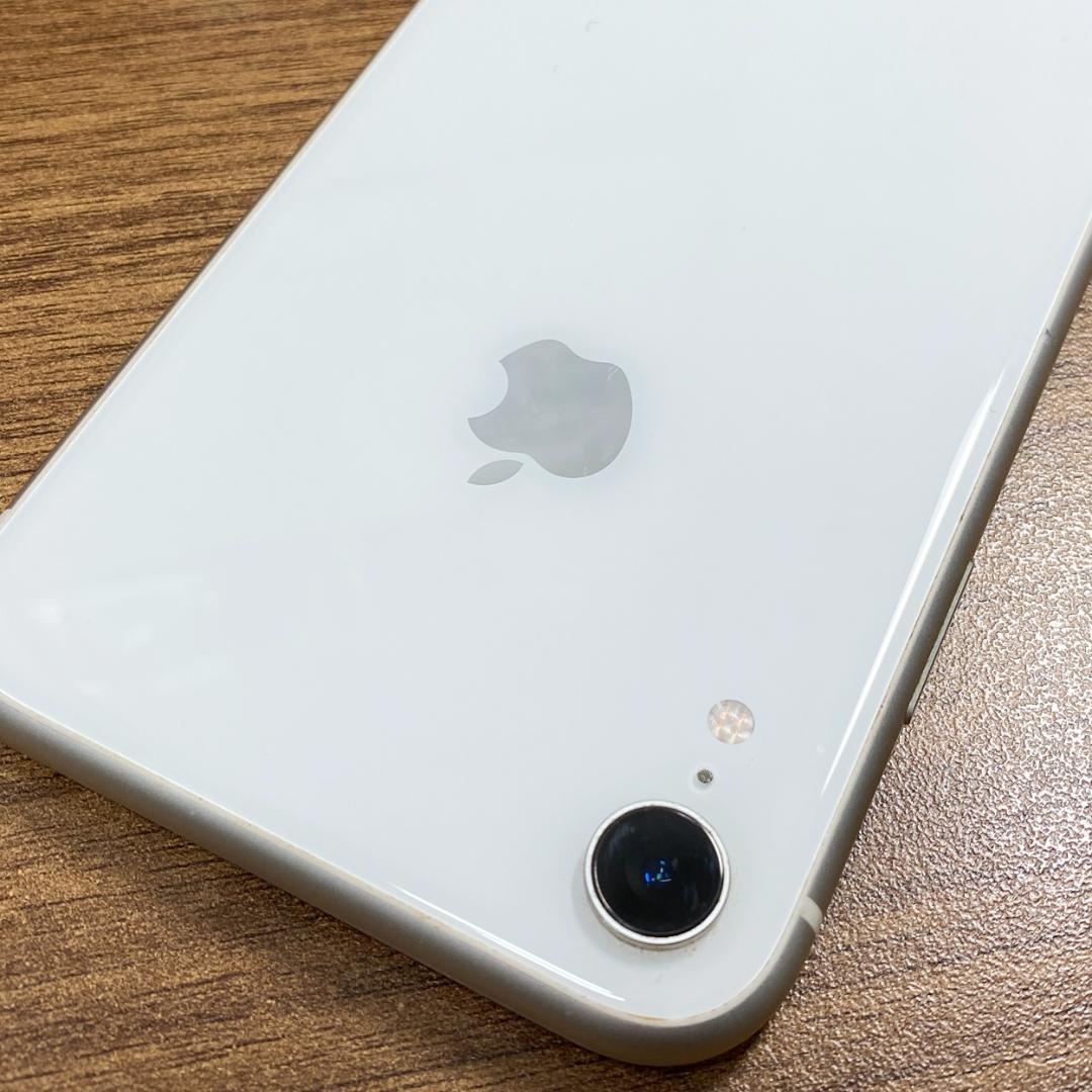 iPhone XR 64GB ホワイト SIMロックなし 美品 バッテリー80％
