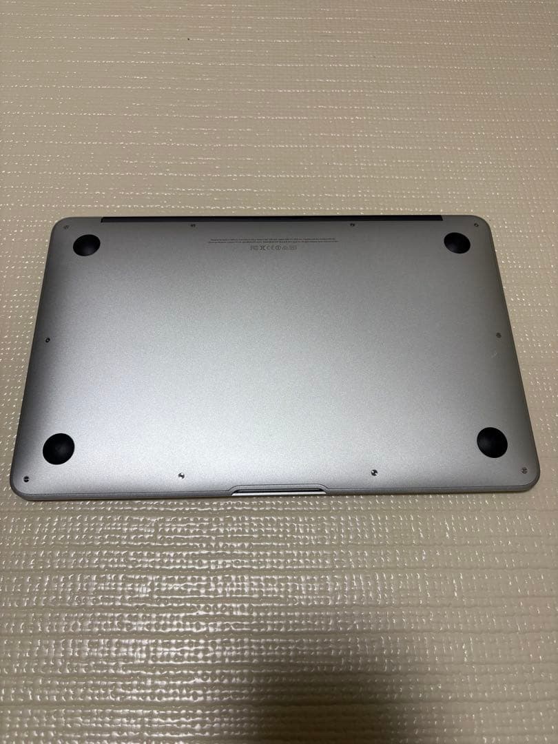 MacBook Air 2013 11インチ　充電器　箱　付き
