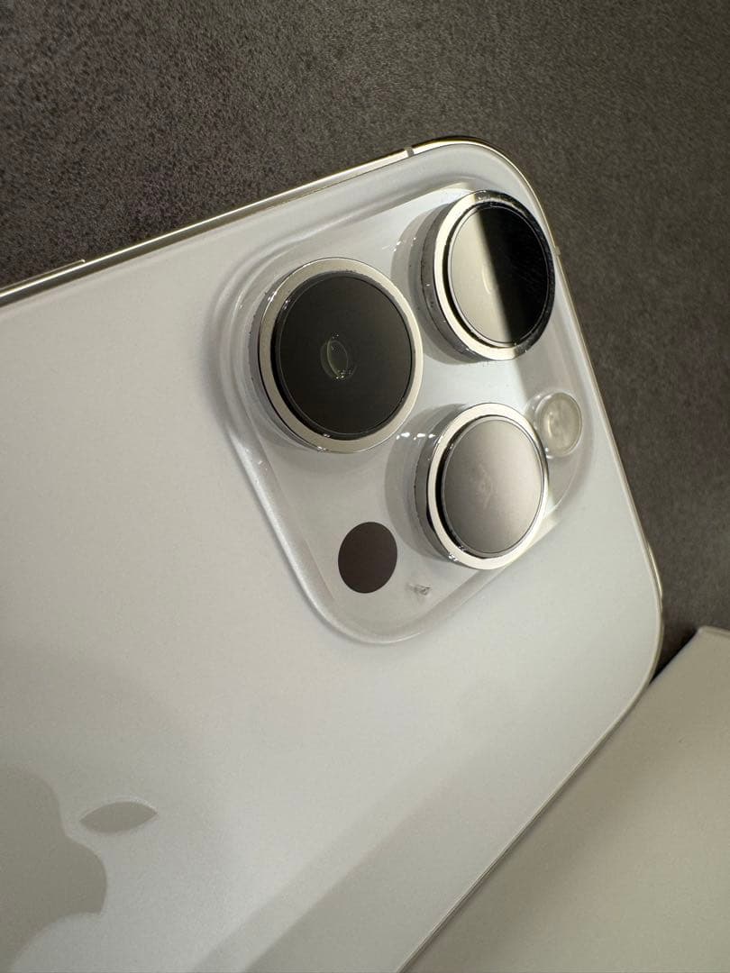 Apple iPhone 14 Pro 128GB シルバー 本体