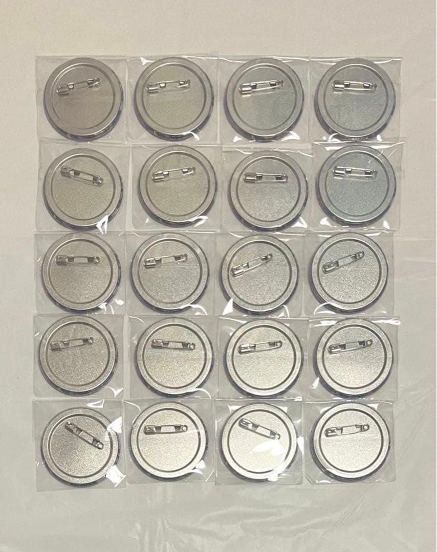 ブルーロック　SHIBUYA TSUTAYA 缶バッジ　糸師凛