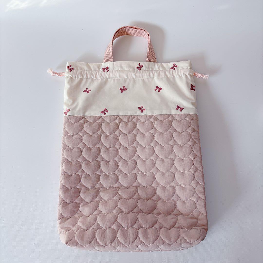 かほ様　ハート　キルト　レッスンバッグ　上履き袋　ヌビ　りぼん　刺繍生地