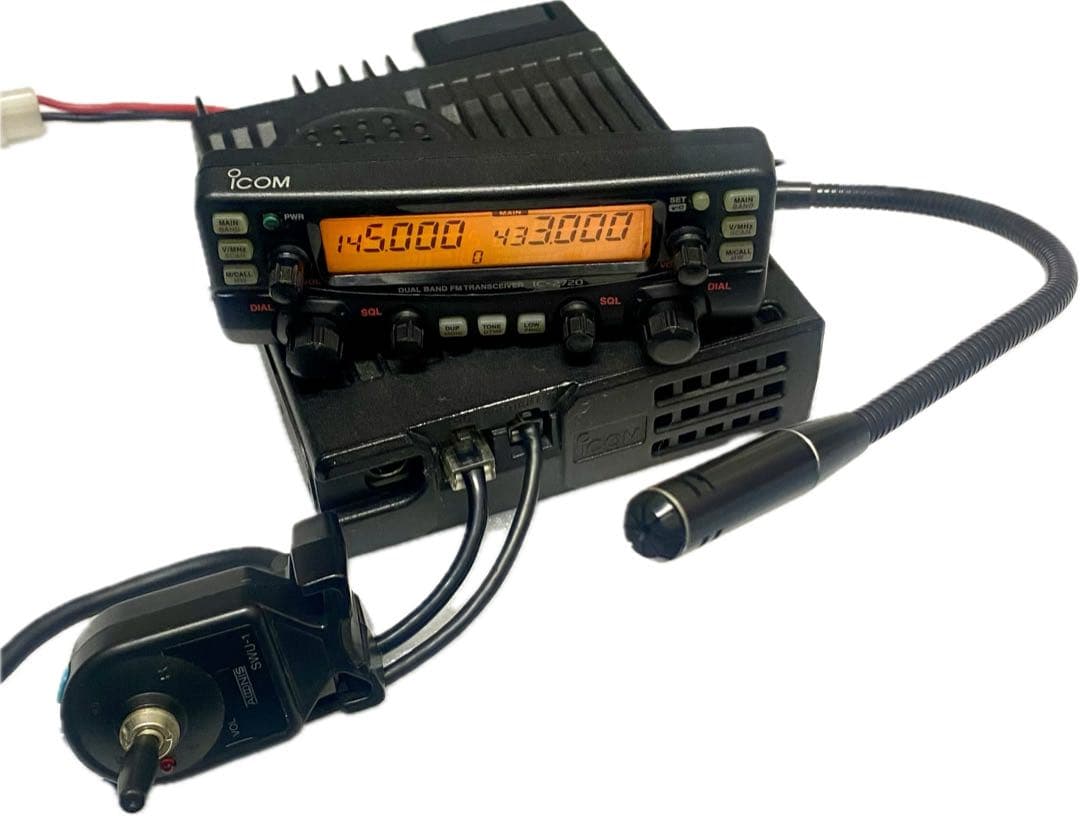 アイコムIcom IC-2720 D 50W/35Wデュアルバンドトランシーバー