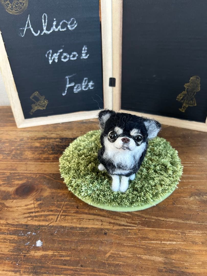 alice... 羊毛フェルト　ブラックタンチワワ　犬