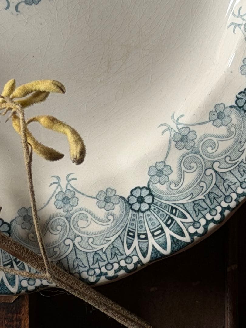 ⚫︎フランスアンティーク⚫︎ショワジールロワ 小花フリル花びら深青プレート 皿