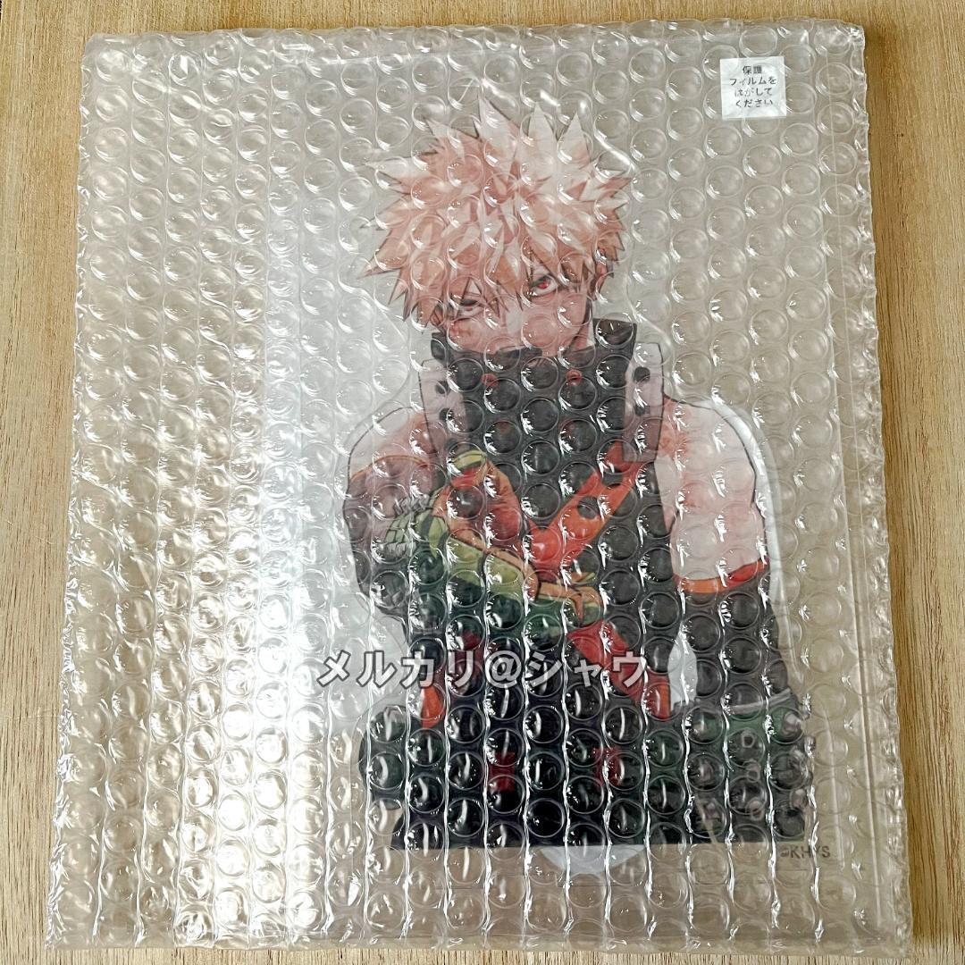 爆豪勝己 僕のヒーローアカデミア アクリルMEGAフィギュア 缶バッジ