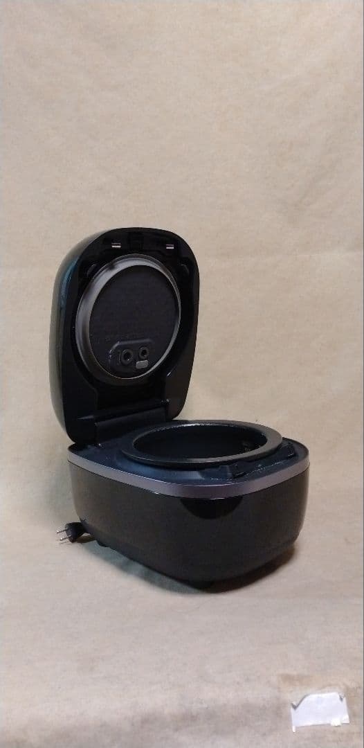 タイガー 圧力IH炊飯ジャー JPH-A100 ブラック