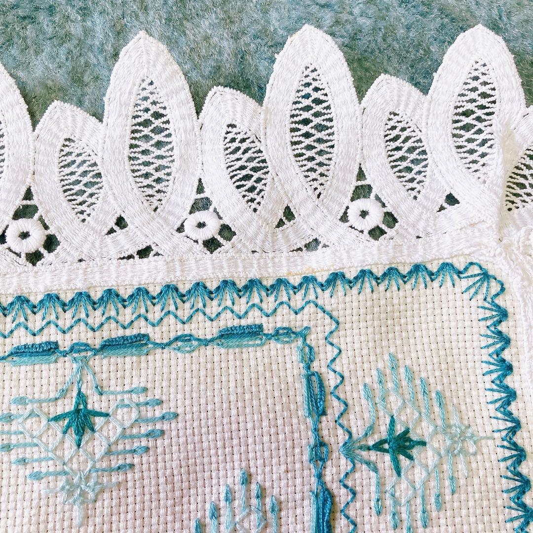 戸塚刺繍　テーブルクロス　テーブルセンター
