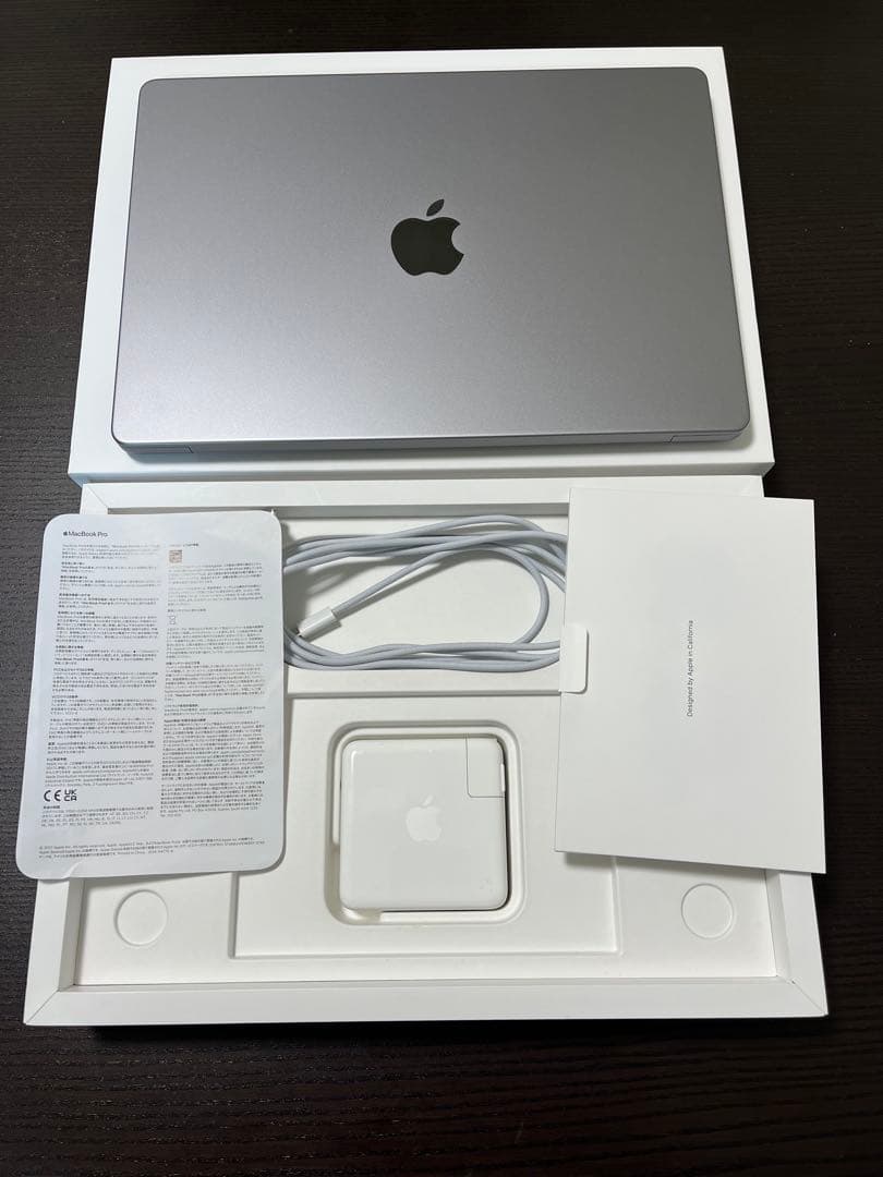 【ほぼ新品‼︎】14インチMacBook Pro-スペースグレイ