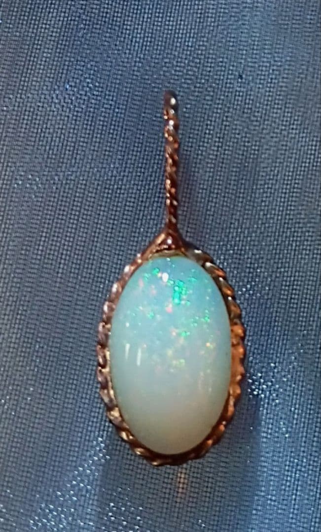 ❤❤4.5㌌美品　オパール✨✨