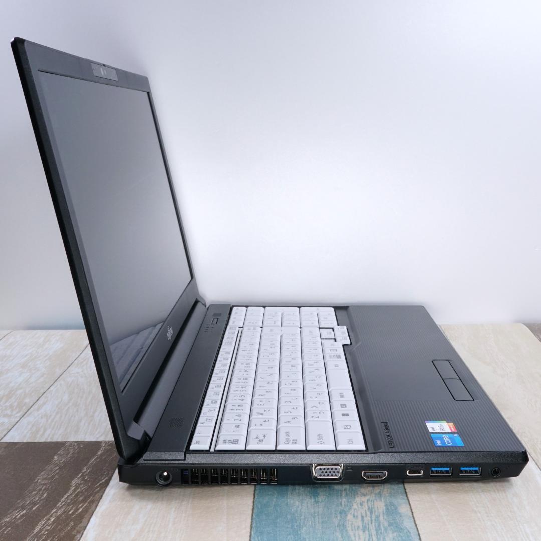 超高速大容量新品ＳＳＤ１ＴＢ搭載✨美品の２０２３年製✨第１２世代ｉ５✨ＦＨＤ液晶