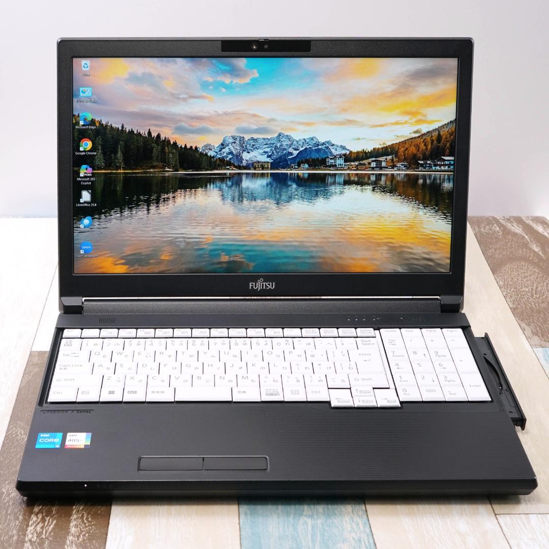 超高速大容量新品ＳＳＤ１ＴＢ搭載✨美品の２０２３年製✨第１２世代ｉ５✨ＦＨＤ液晶