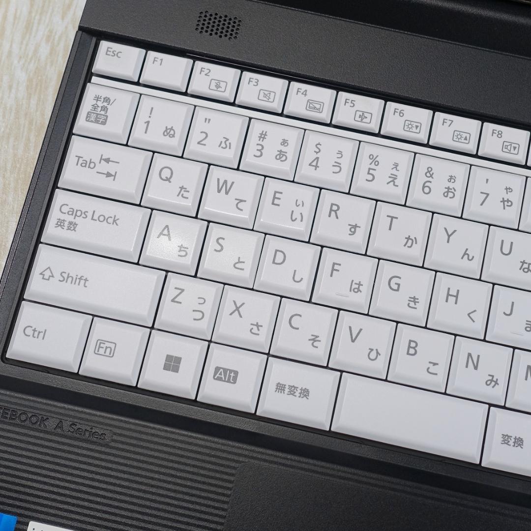 超高速大容量新品ＳＳＤ１ＴＢ搭載✨美品の２０２３年製✨第１２世代ｉ５✨ＦＨＤ液晶