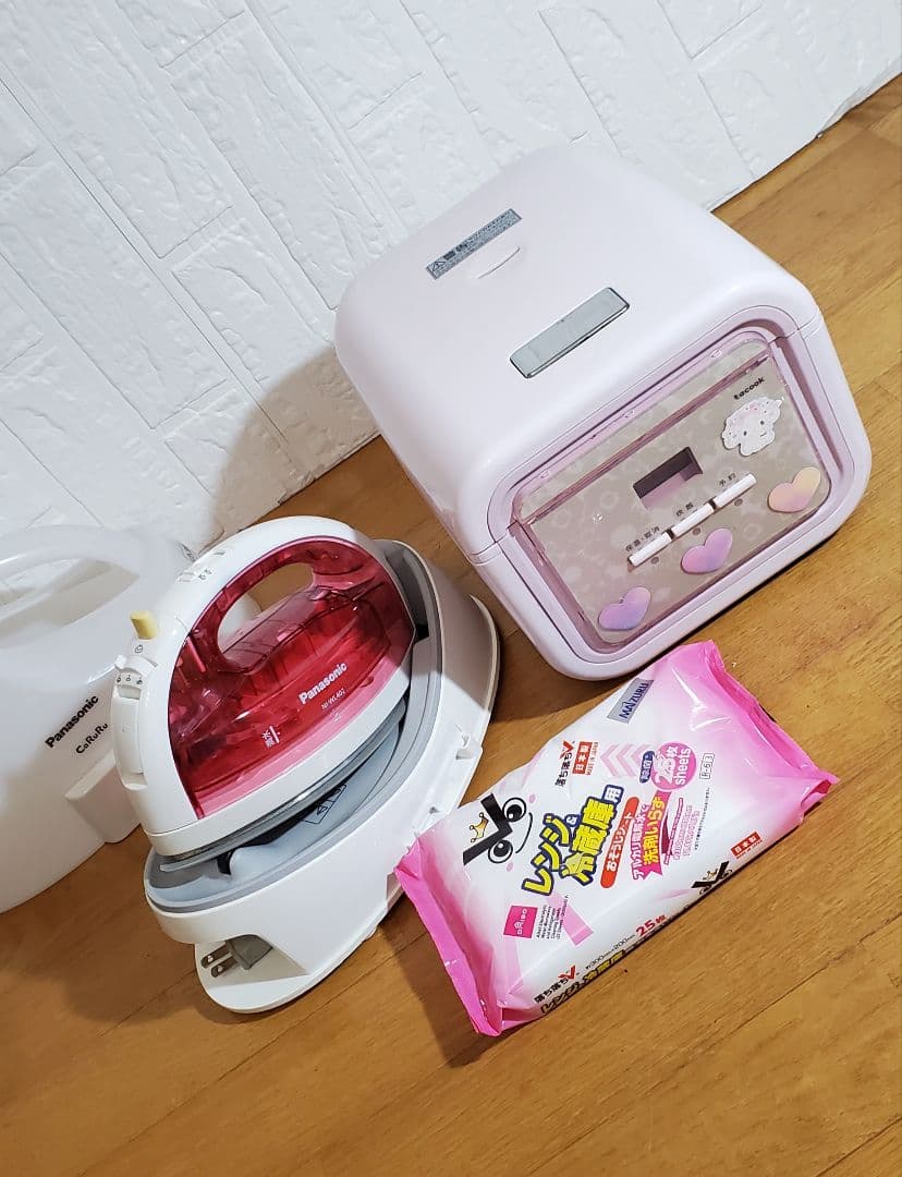 タイガー　 炊飯器　 3合炊き 　&　Panasonic　 Wヘッド　アイロン