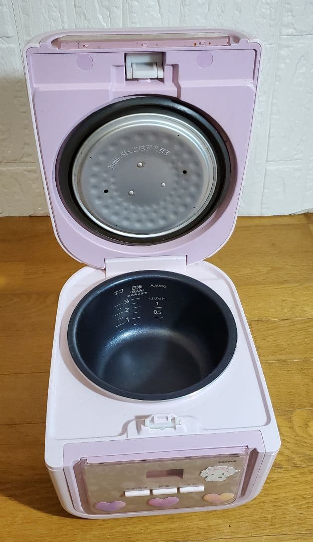 タイガー　 炊飯器　 3合炊き 　&　Panasonic　 Wヘッド　アイロン