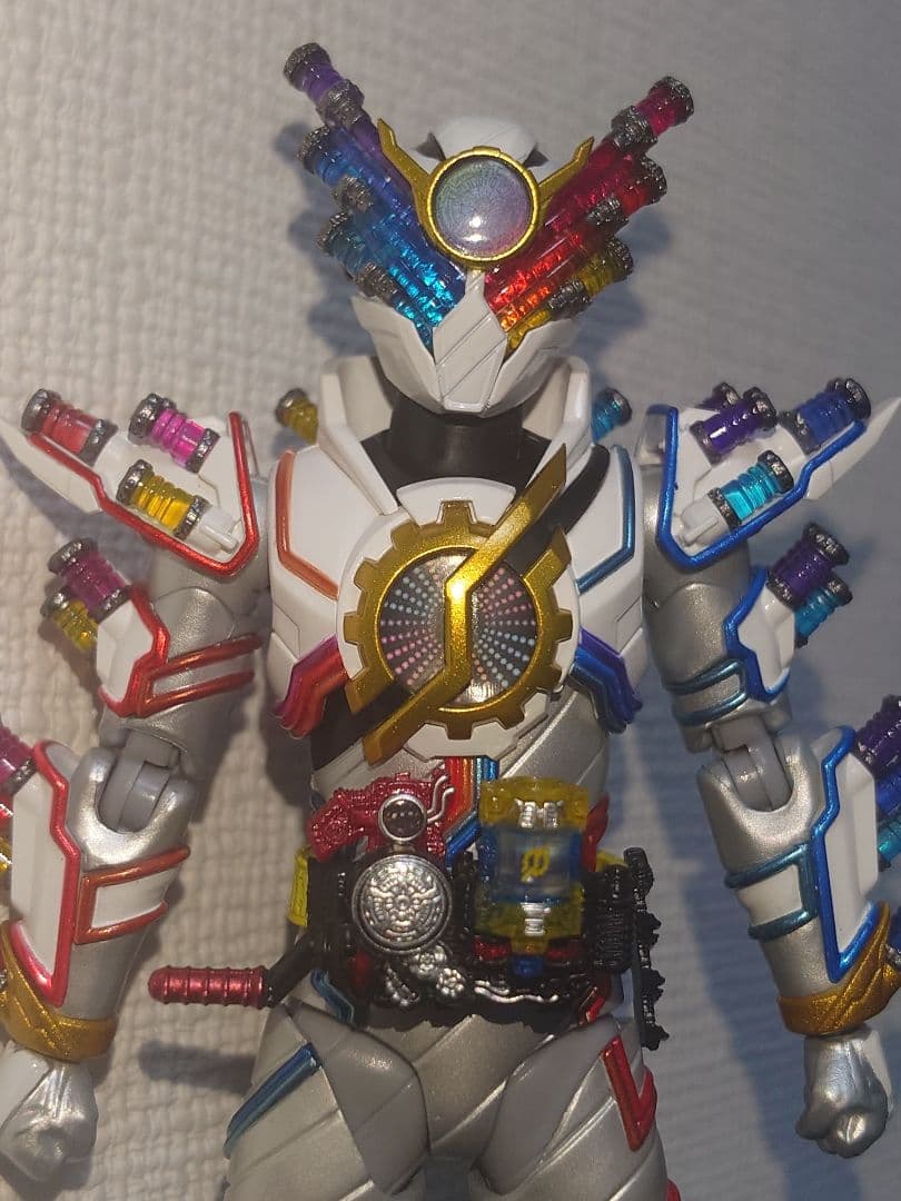 ボ*ー様 S.H.Figuarts　仮面ライダービルド　ジーニアスフォーム　開封