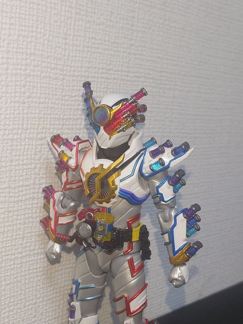 ボ*ー様 S.H.Figuarts　仮面ライダービルド　ジーニアスフォーム　開封