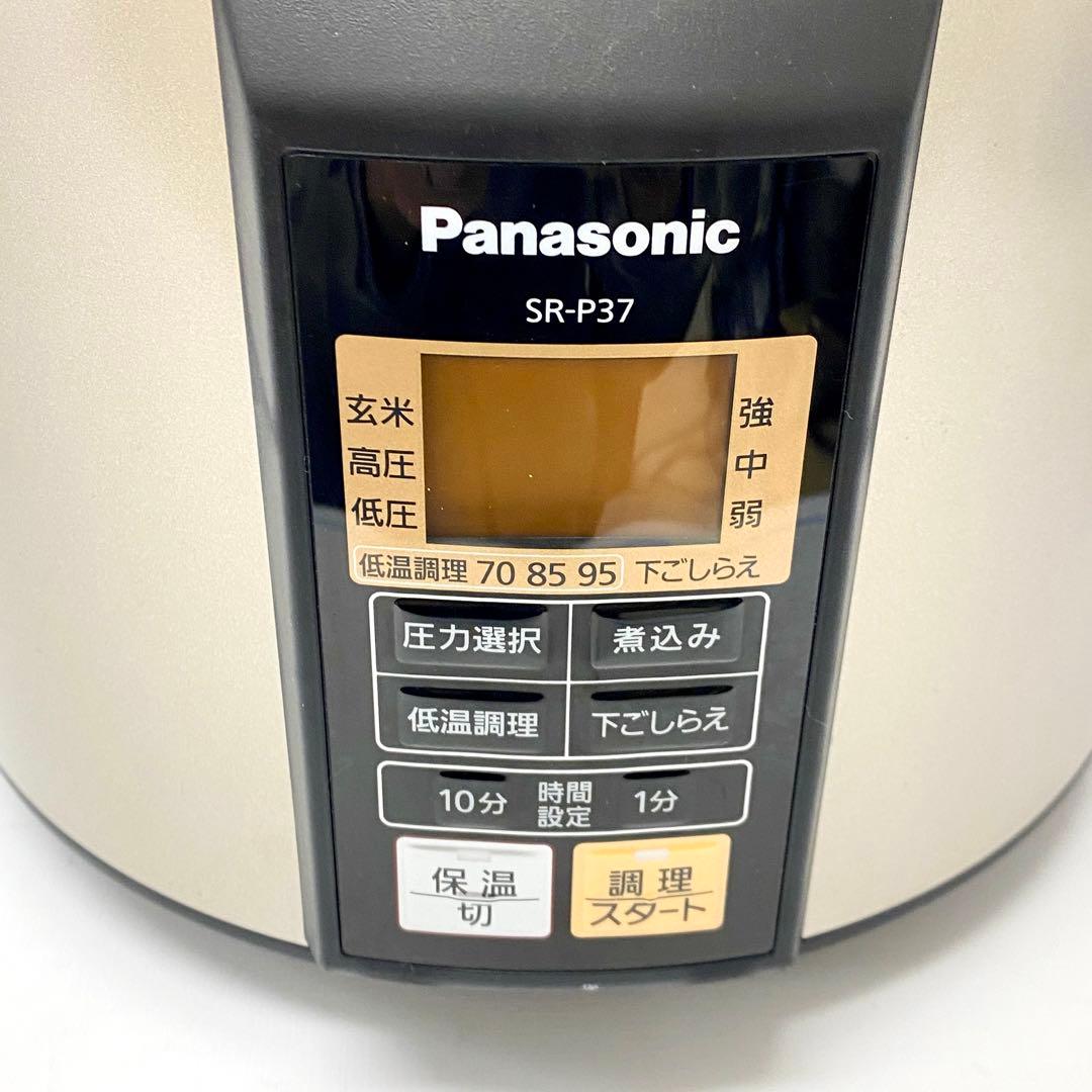 E303 未使用 パナソニック 調理鍋 マイコン電気圧力なべ SR P37