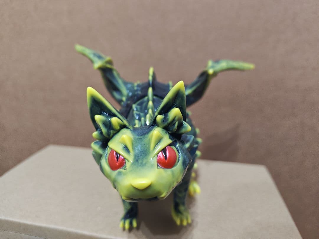 バケタンブログ ドラゴニット 希少種 黄色マーブル ソフビ